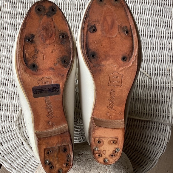 🎉SALE🎉Girls / Jackson Row / Figure Skates (need blades) - Picture 4 of 5